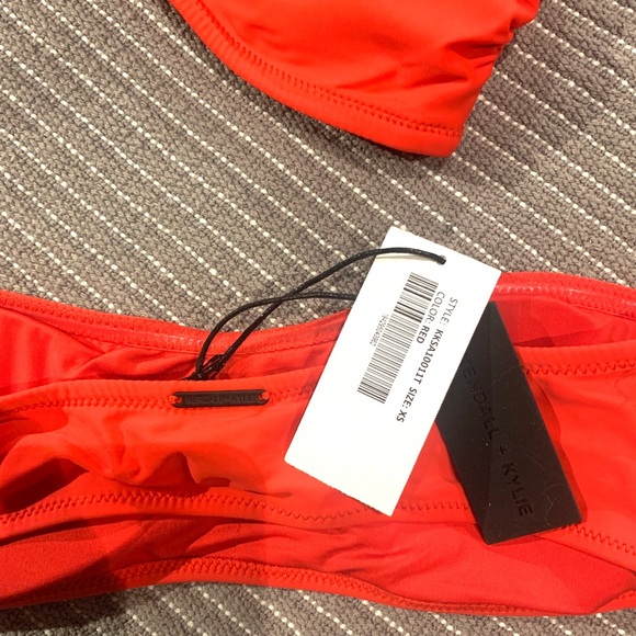 NEW Kendall + Kylie Bikini Top - Picture 4 of 4